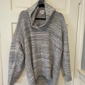 BDG Grey Heather Hooded Sweater